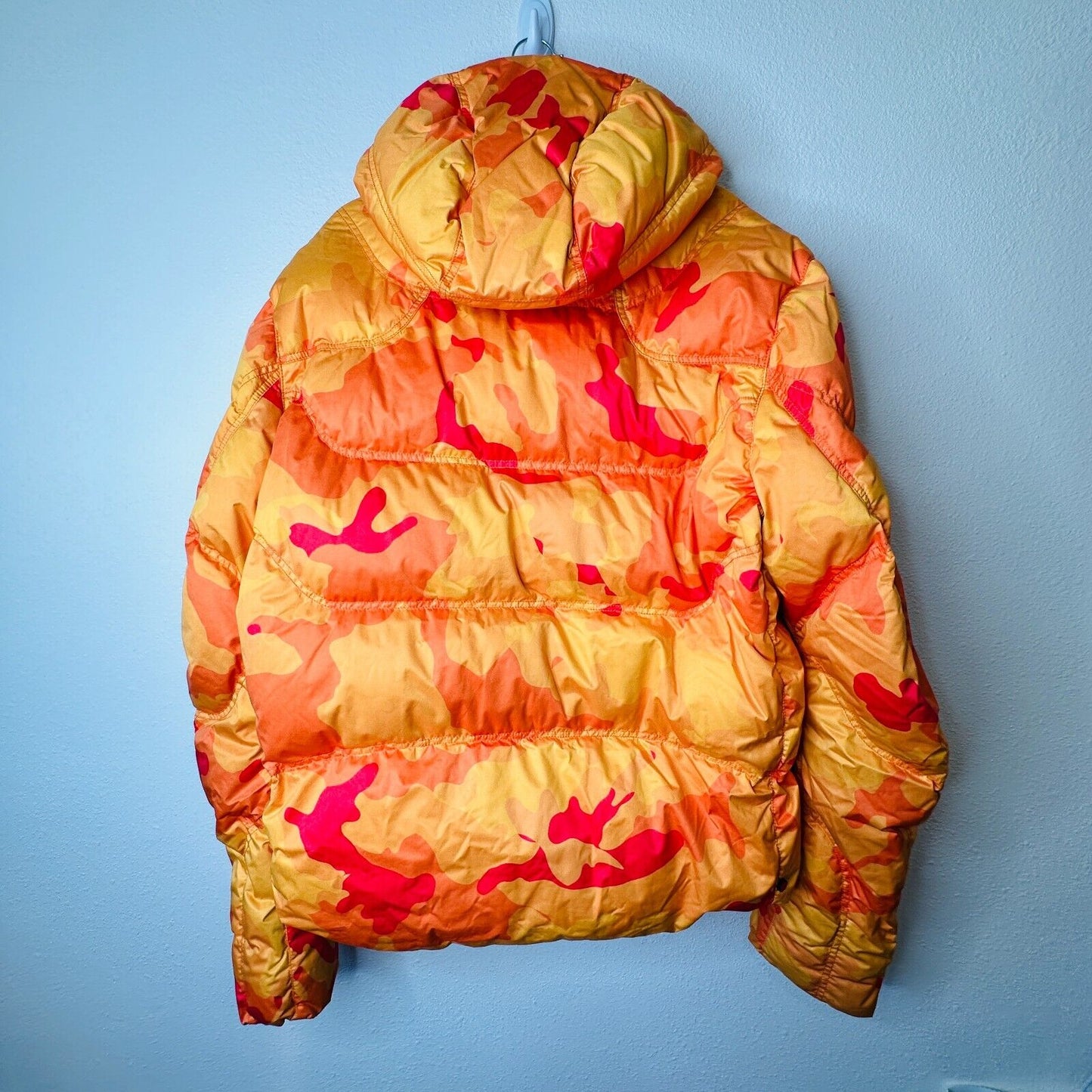 Kru St. Moritz Yellow Pink Orange Camo Front Button Zip Long Sleeve Hood Jacket