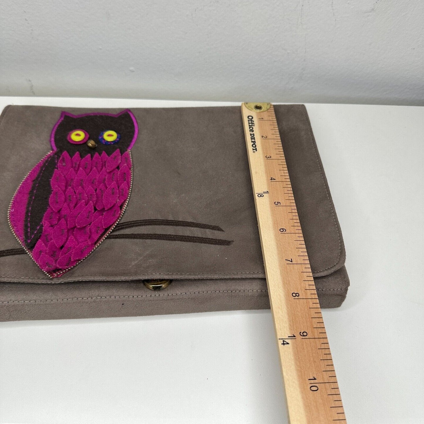 Shiraleah Mocha Suede Clutch Purse Cute Appliqué Owl Silk Zip Lining