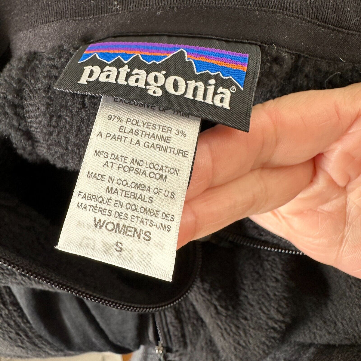 Patagonia Black Fuzzy Long Sleeve Front Full Zip Light Weight Fitted Jacket S