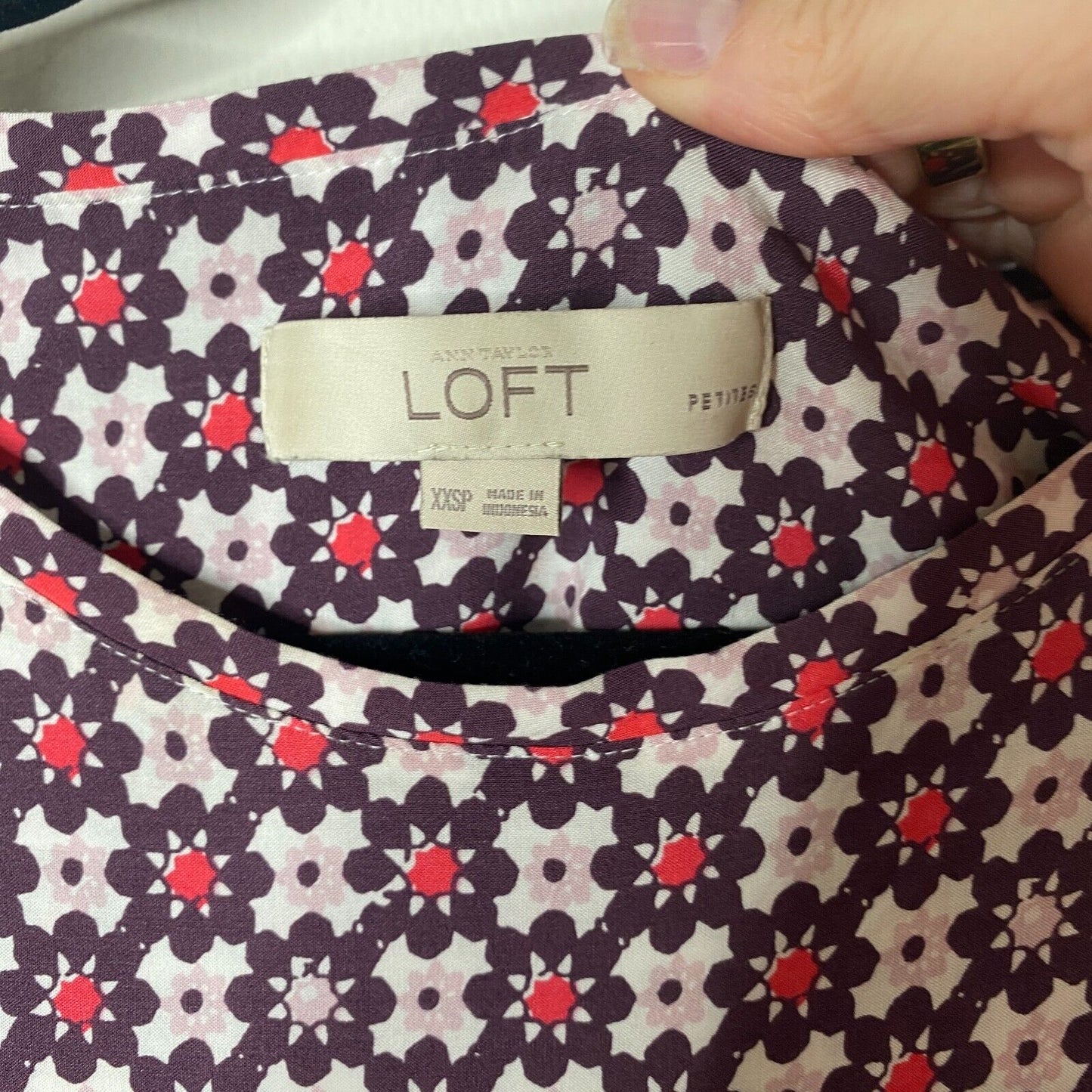 Ann Taylor Loft Purple Pink & White Flowy Blouse Long Sleeve Shirred Yoke XXSP