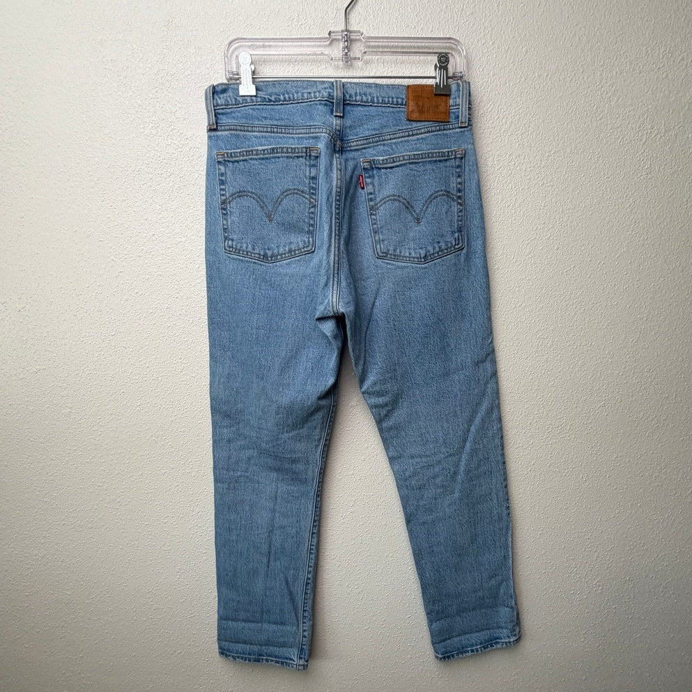 Levi's Wedgie Straight Button Fly Denim Jeans Women US 29
