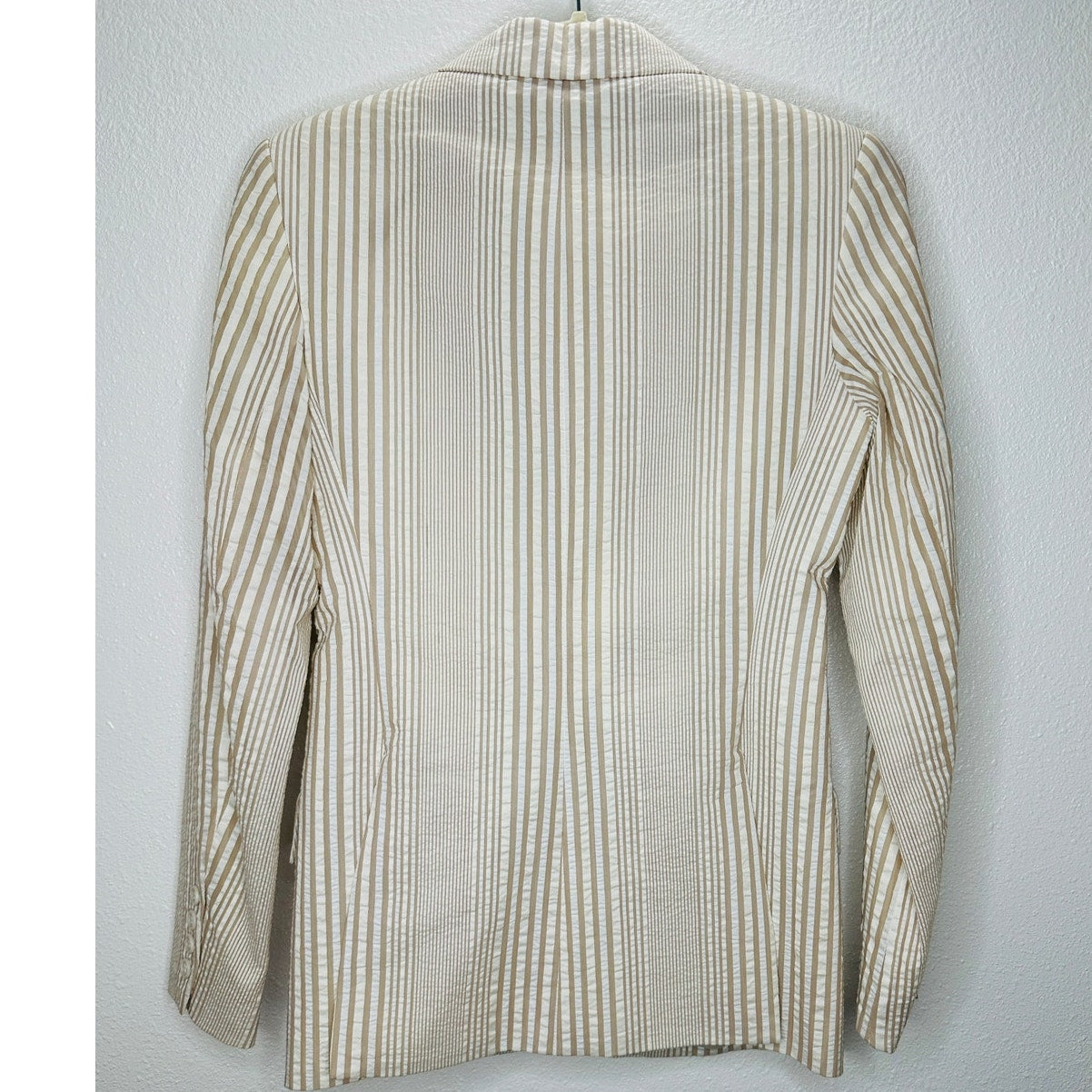 Alvin Valley Tan & Cream Stripe 3-Button Blazer Jacket 34