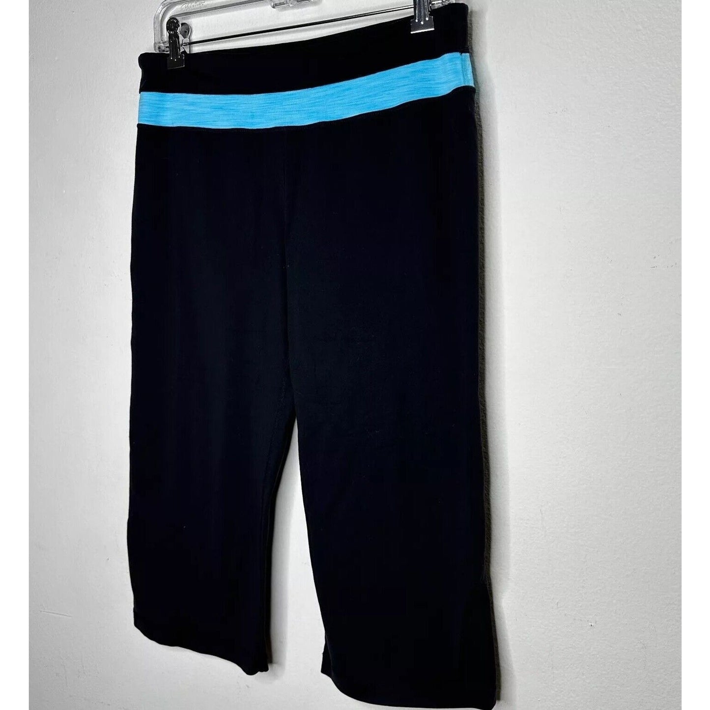 Black Cropped Leggings Aqua Heathered Striped Waist Yoga Bike Shorts Medium
