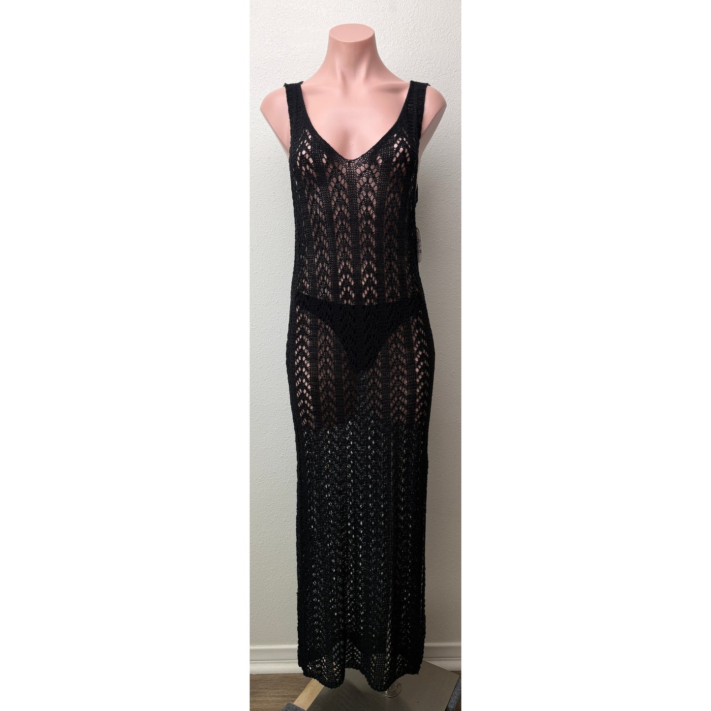 NWT Ten Design Black Womens S/M Crochet Maxi Dress