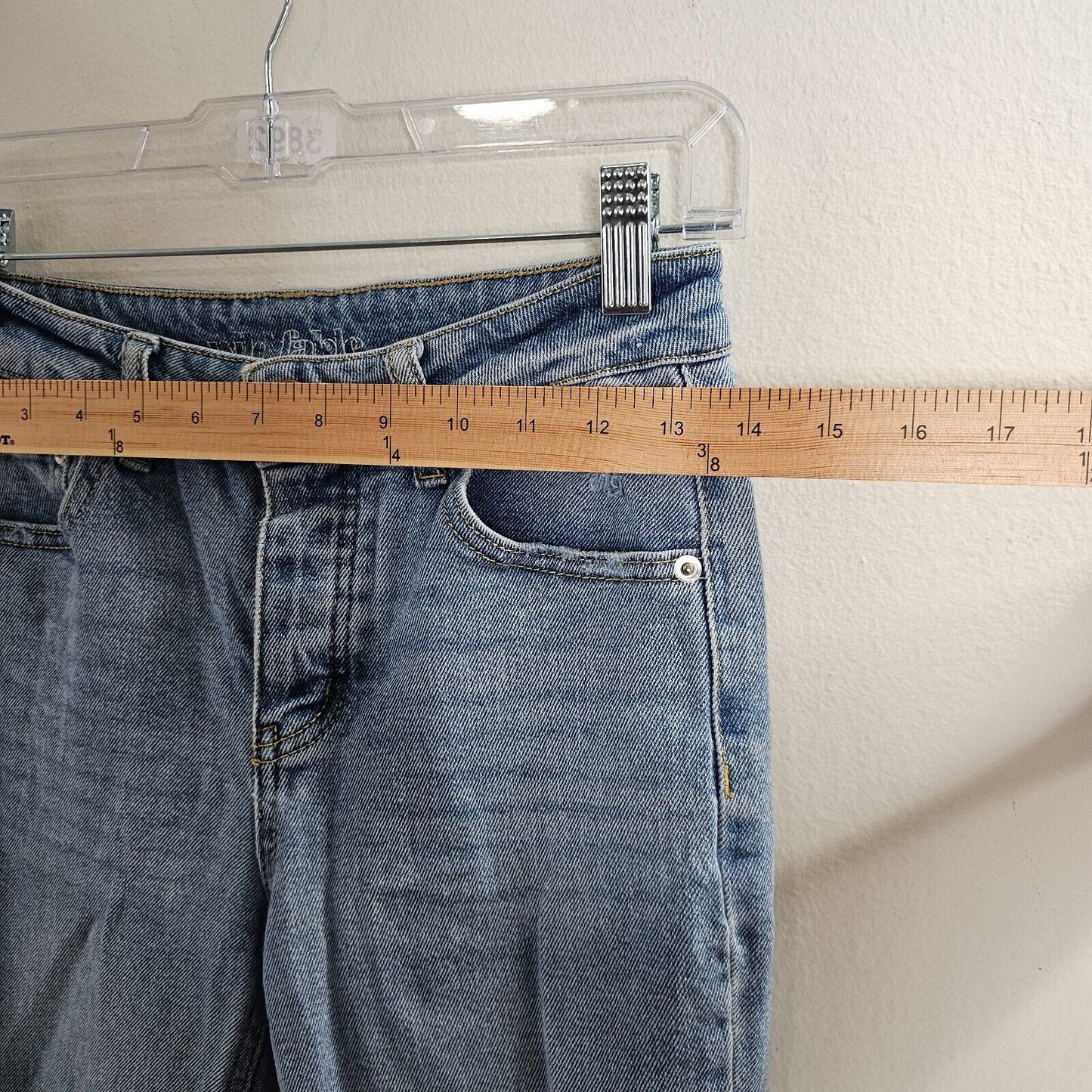 Wild Fable Medium Blue Wash Distressed Knee Slim-Fit Button Front Fly Jeans 0