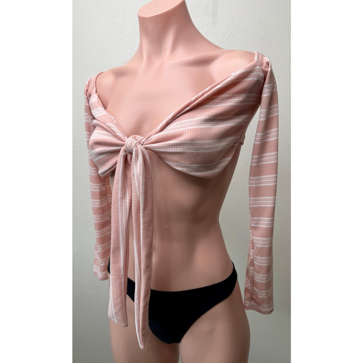 PrettyLittleThing Peach Stripe Tie Crop Top Womens US 6