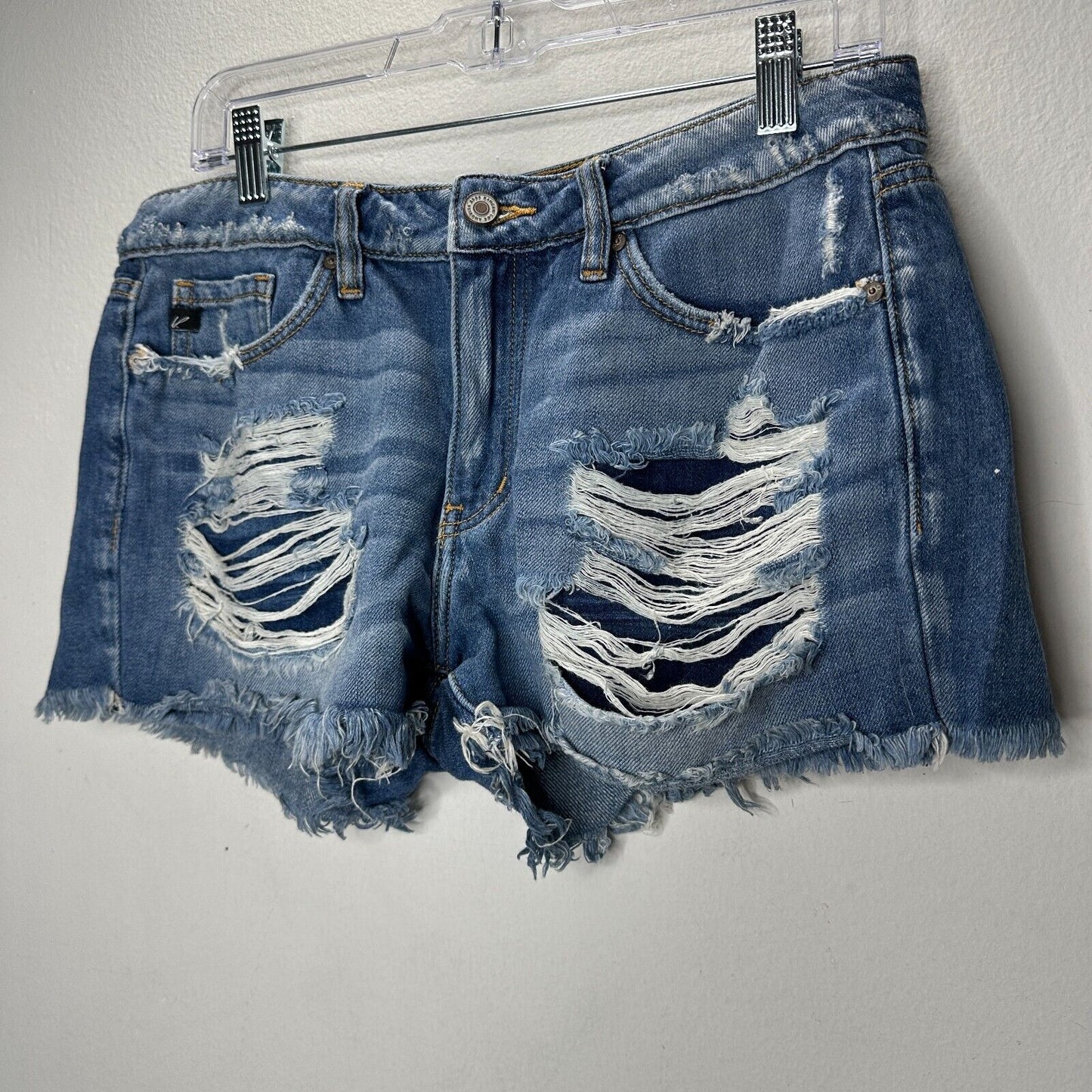 Kancan Medium Blue Wash Mid-Rise Distressed Raw Hem Denim Jean Shorts 28