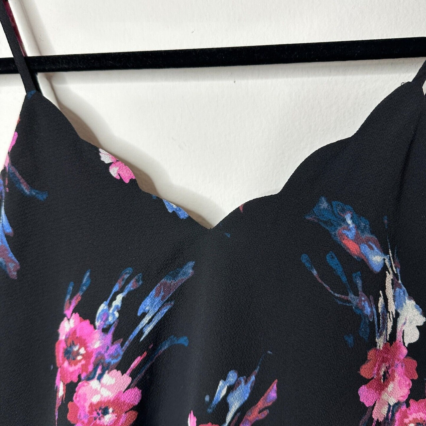 Allison Joy Black Pink Blue & White Floral Scallop Neck Camisole Tank Top XS