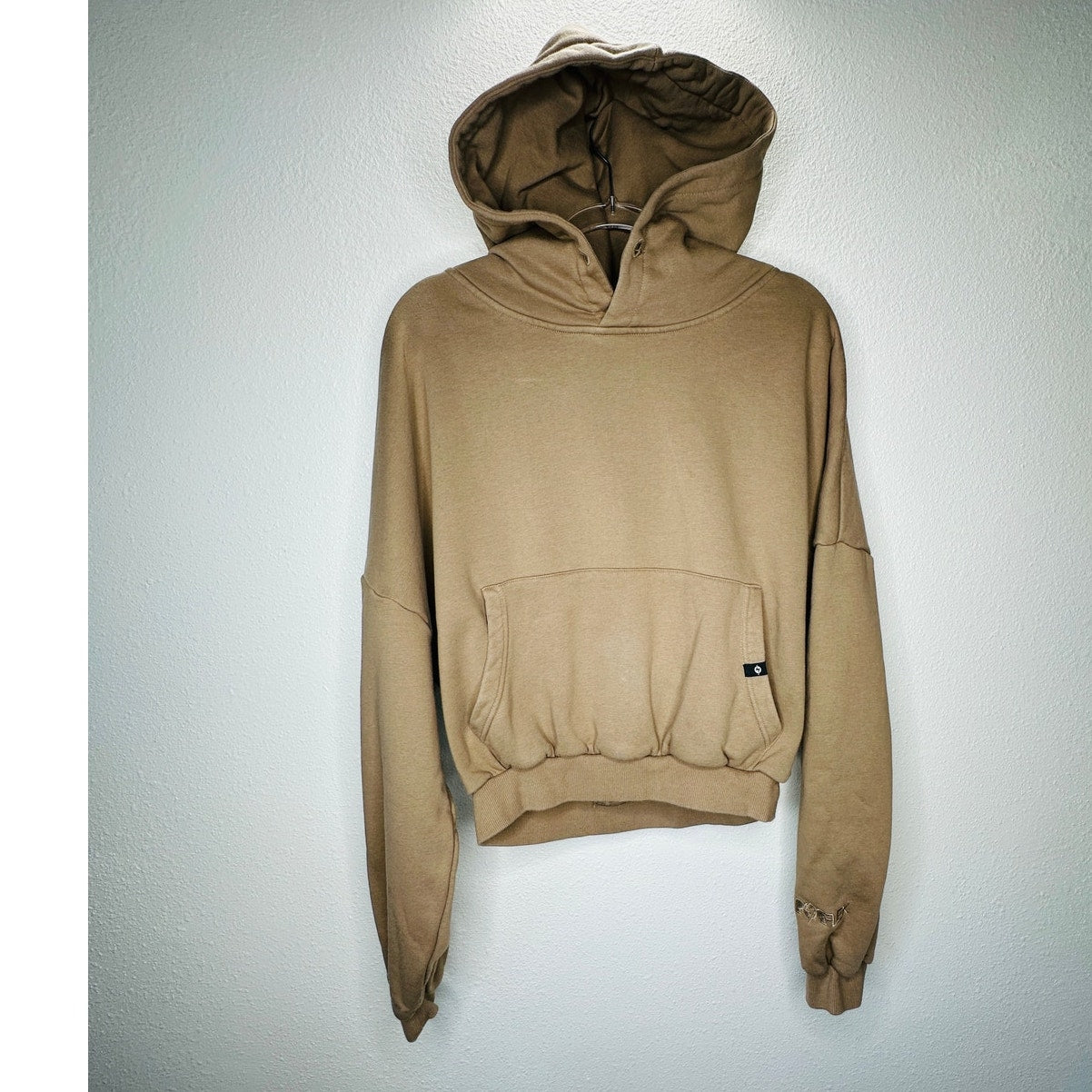 Popflex Tan Taupe Kangaroo Pocket Drop Shoulder Crop Pullover Hoodie S/M