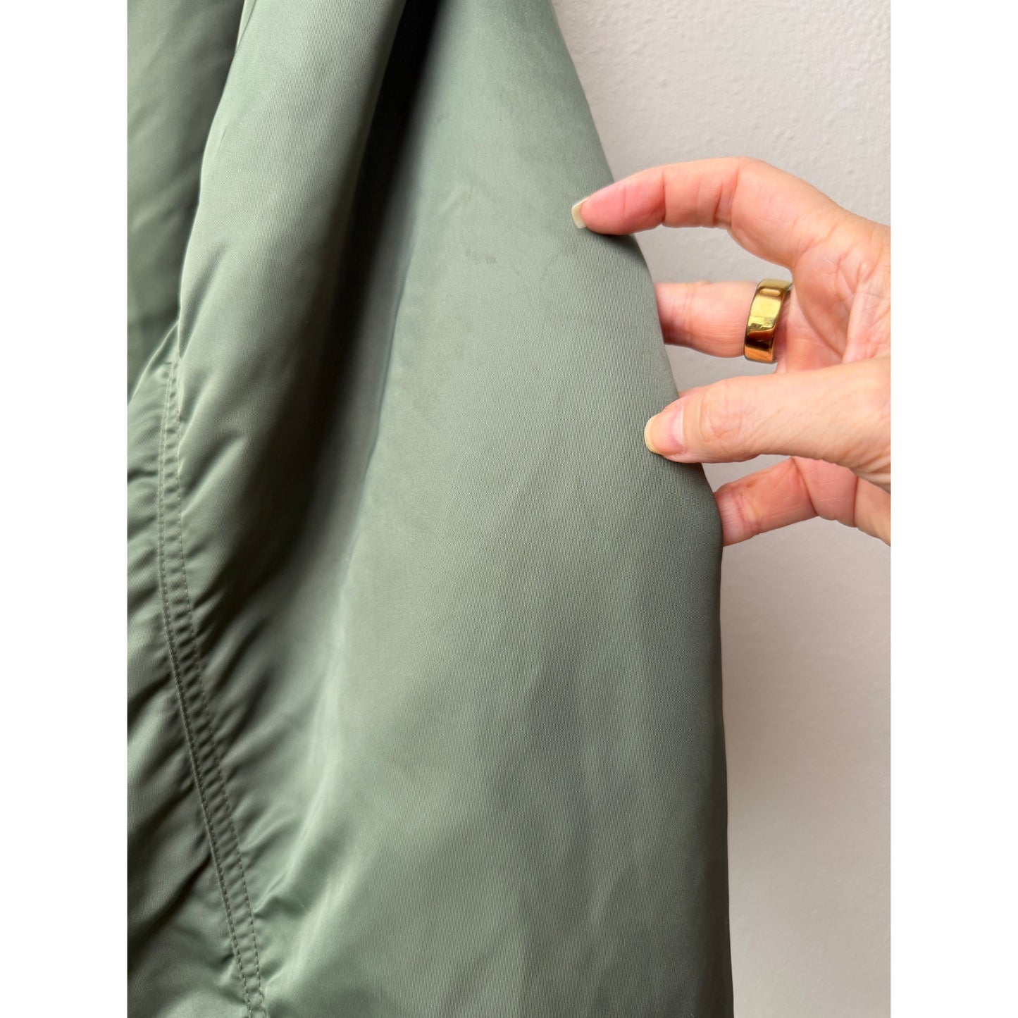 Vetements x Alpha Mens M Green Hooded MA1 Bomber