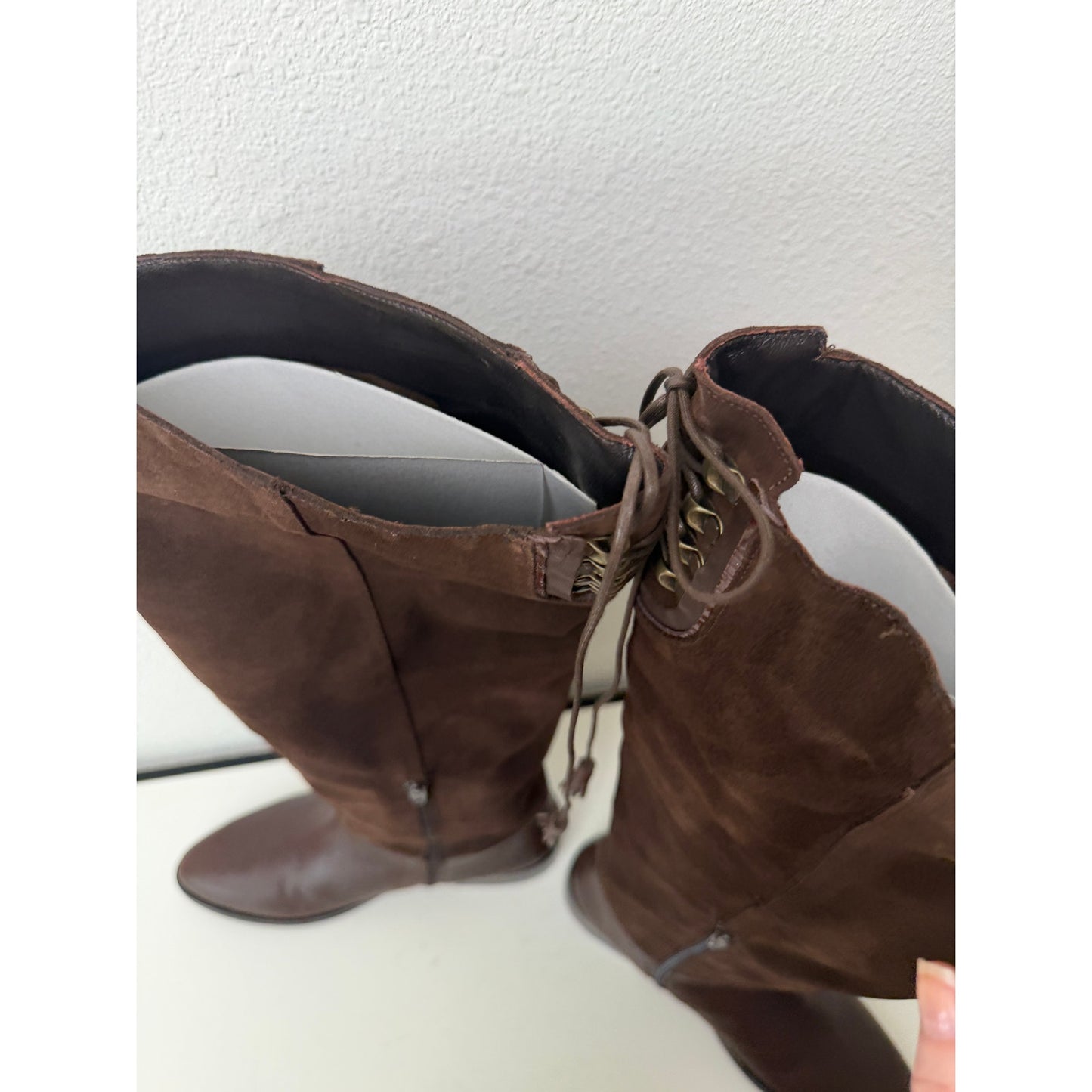 NIB French Sole Jessica Brown Suede Boots Womens 9.5
