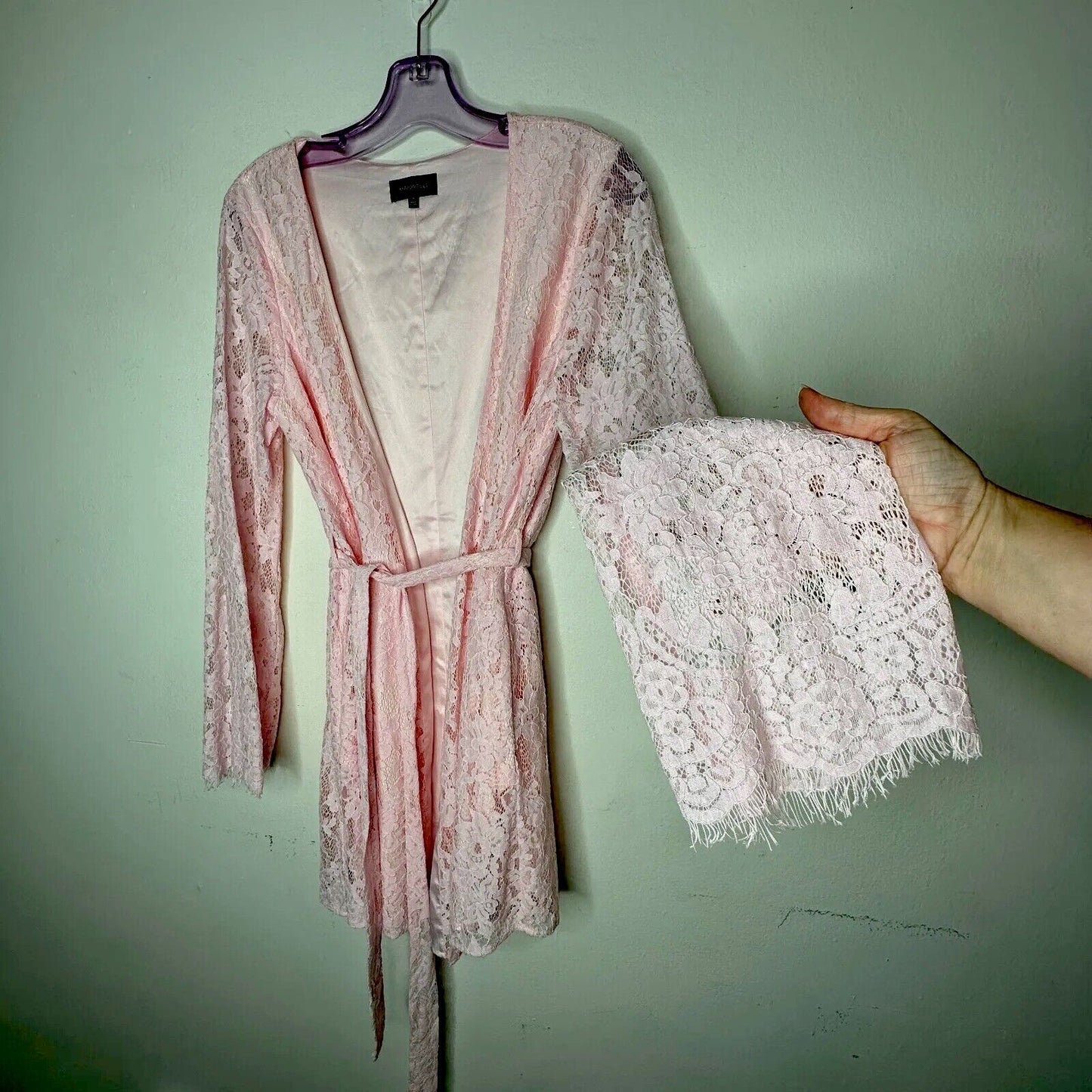 Marjorelle Pale Pink Lace Long Sleeve Tie Waist Kimono Wrap Mini Dress Robe M