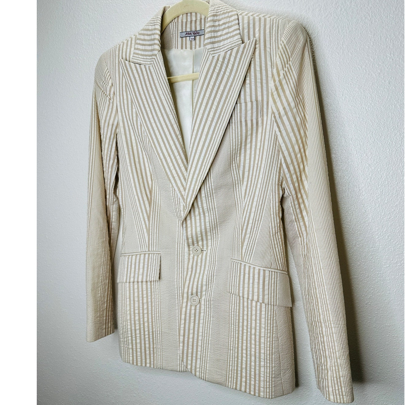 Alvin Valley Tan & Cream Stripe 3-Button Blazer Jacket 34