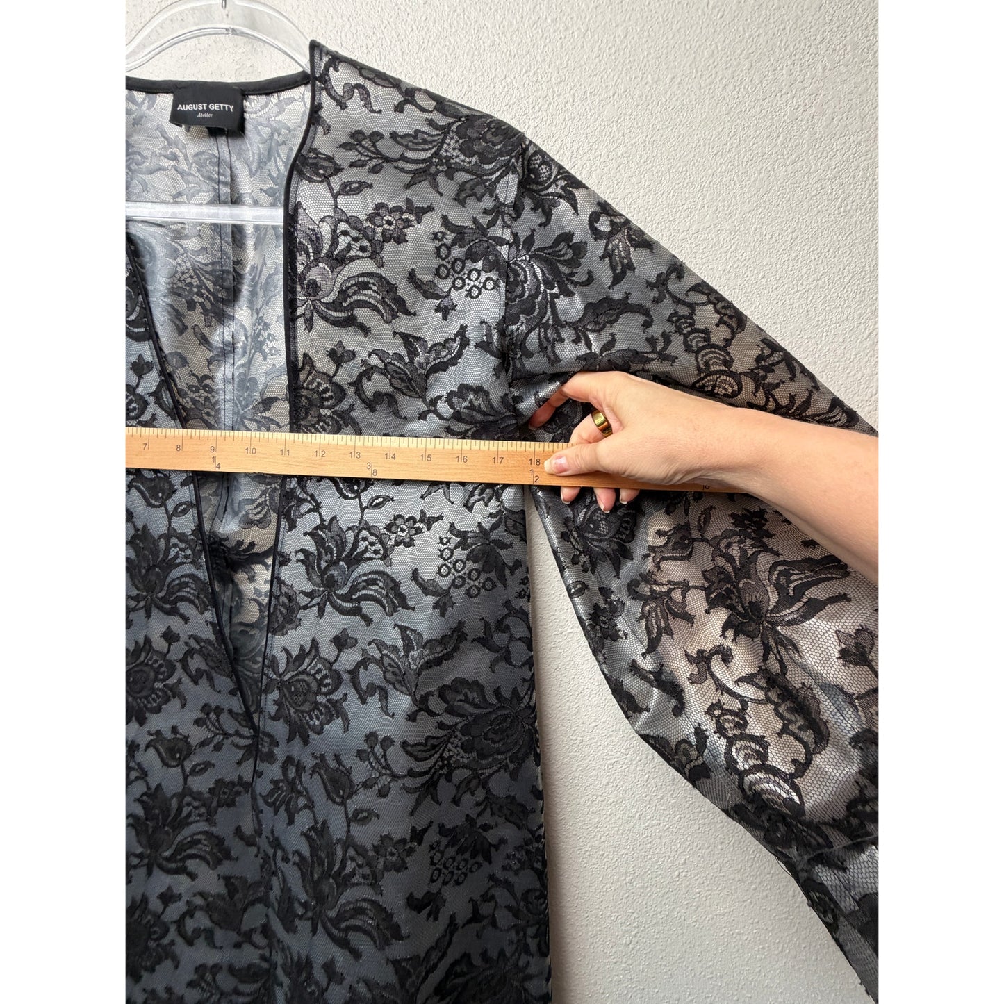 NWOT August Getty Atelier Women's S Black Lace Kimono