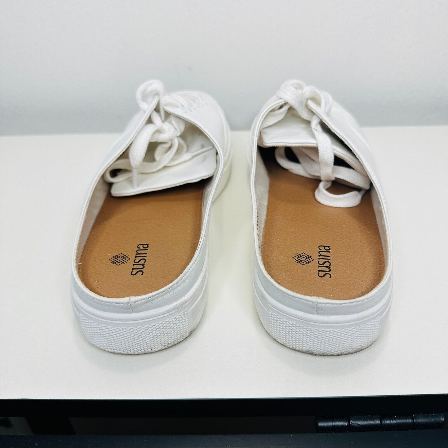 Susina White Leatherette Brynlee Closed Toe Slide-In Casual Mule Sneakers 9