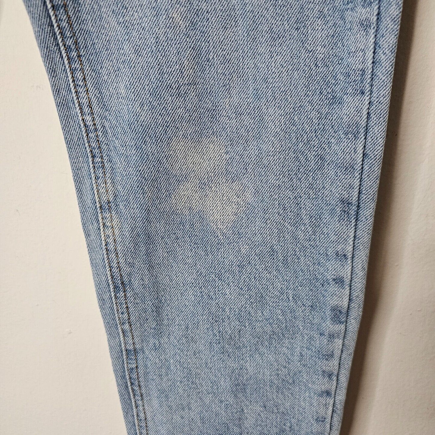 John Galt Brandy Melville Light Blue Wash Slightly Distressed Mom Jeans Small