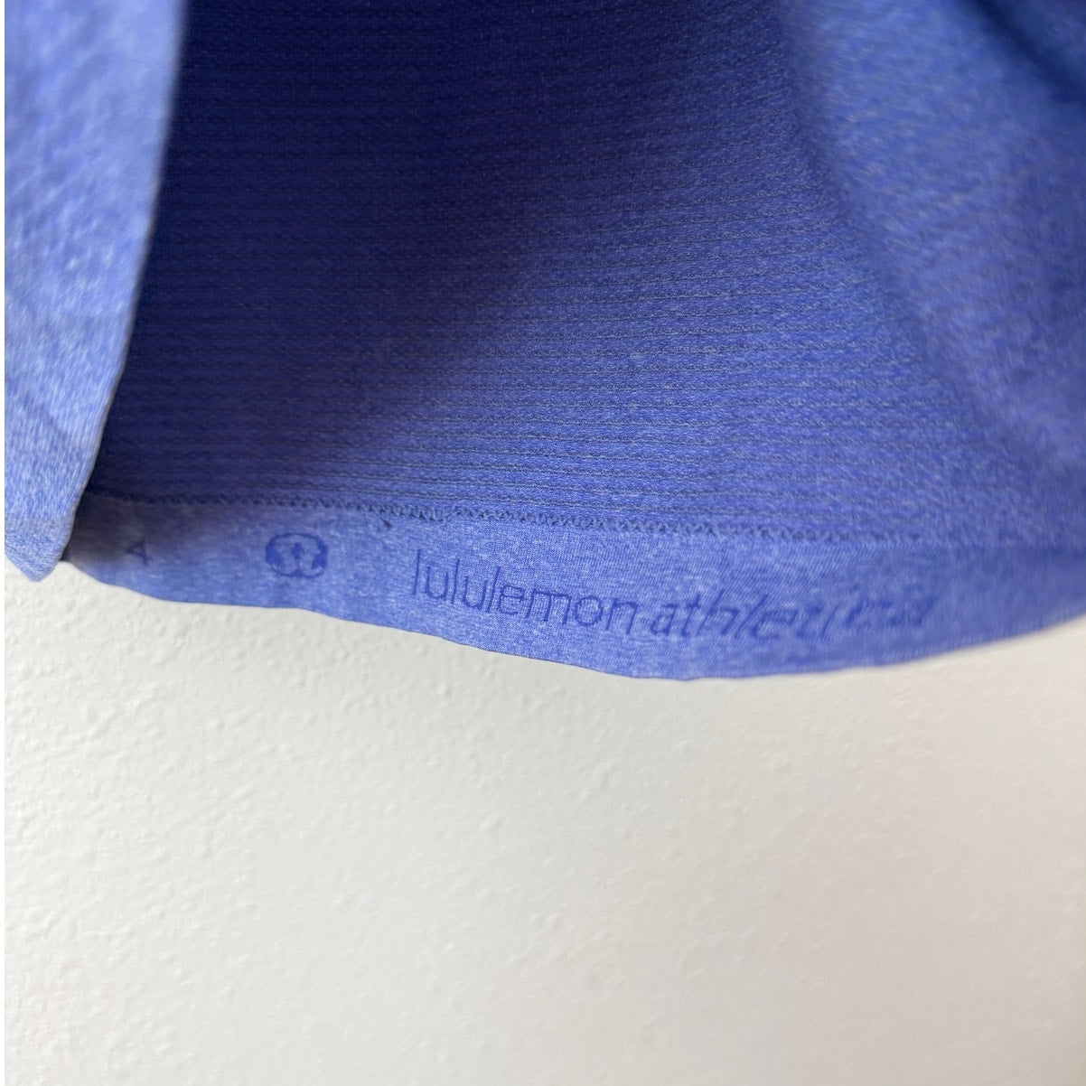 Lululemon Swiftly Tech Racerback Tank Top Blue Seamless Women Size 4