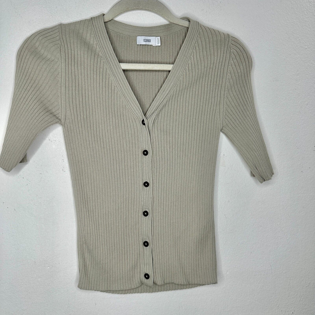 Closed Stone Gray Ribbed Knit V-Neck Front Button Short Sleeve Cardigan Top XXS