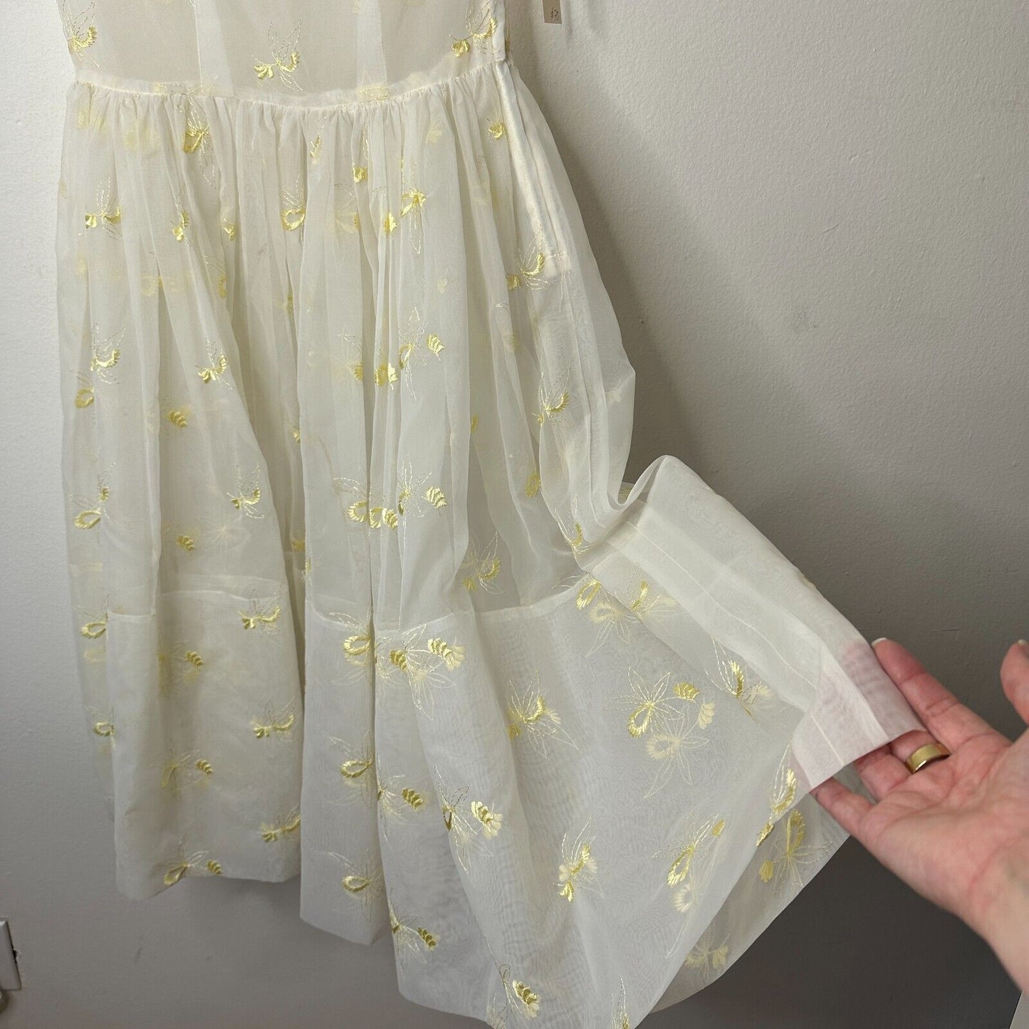 VINTAGE Sheer 50s Pale Lemon Yellow Floral Design Embroidered Sleeveless Dress