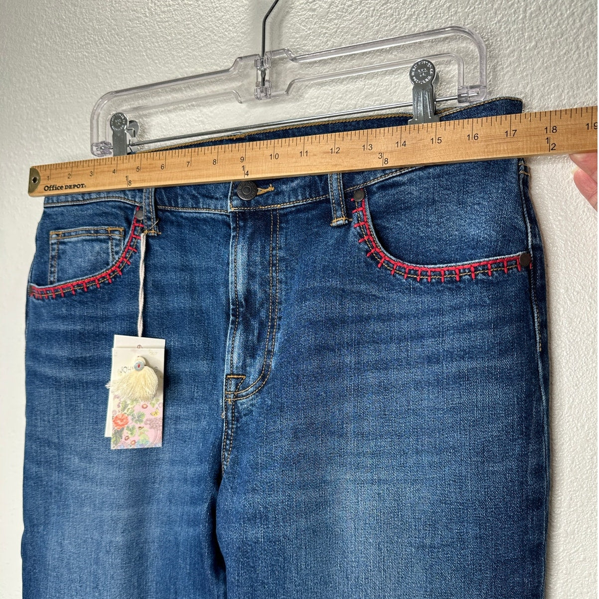 NWT Johnny Was Avery Cropped Baby Boot Mid Rise Slim Fit Jean 32