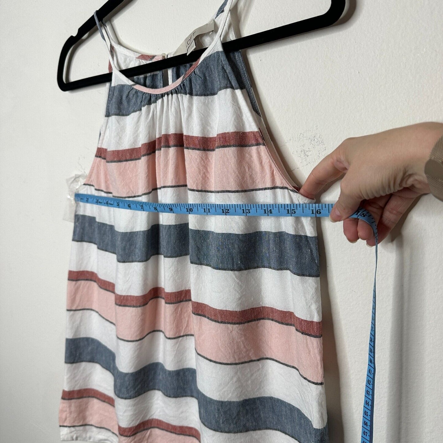 Loft Gray White Pink Stripe Linen Blend Halter Neck Sleeveless Blouse Keyhole SM