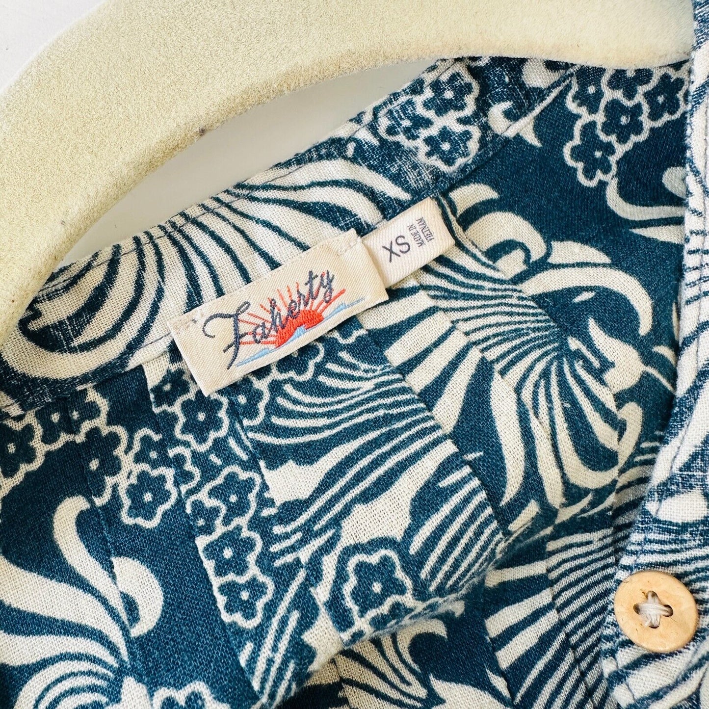 Faherty Cream & Blue Hawaiian Print Gemina Tunic Dress Split VNeck Short Sleeve