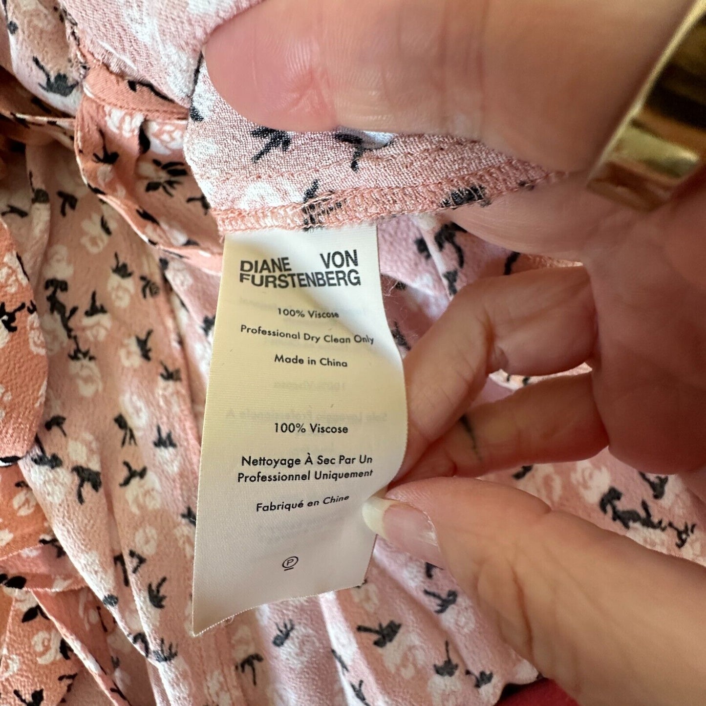 Diane Von Furstenberg Peach White Black Floral Ruffled Wrap Mini Puff Sleeve SM