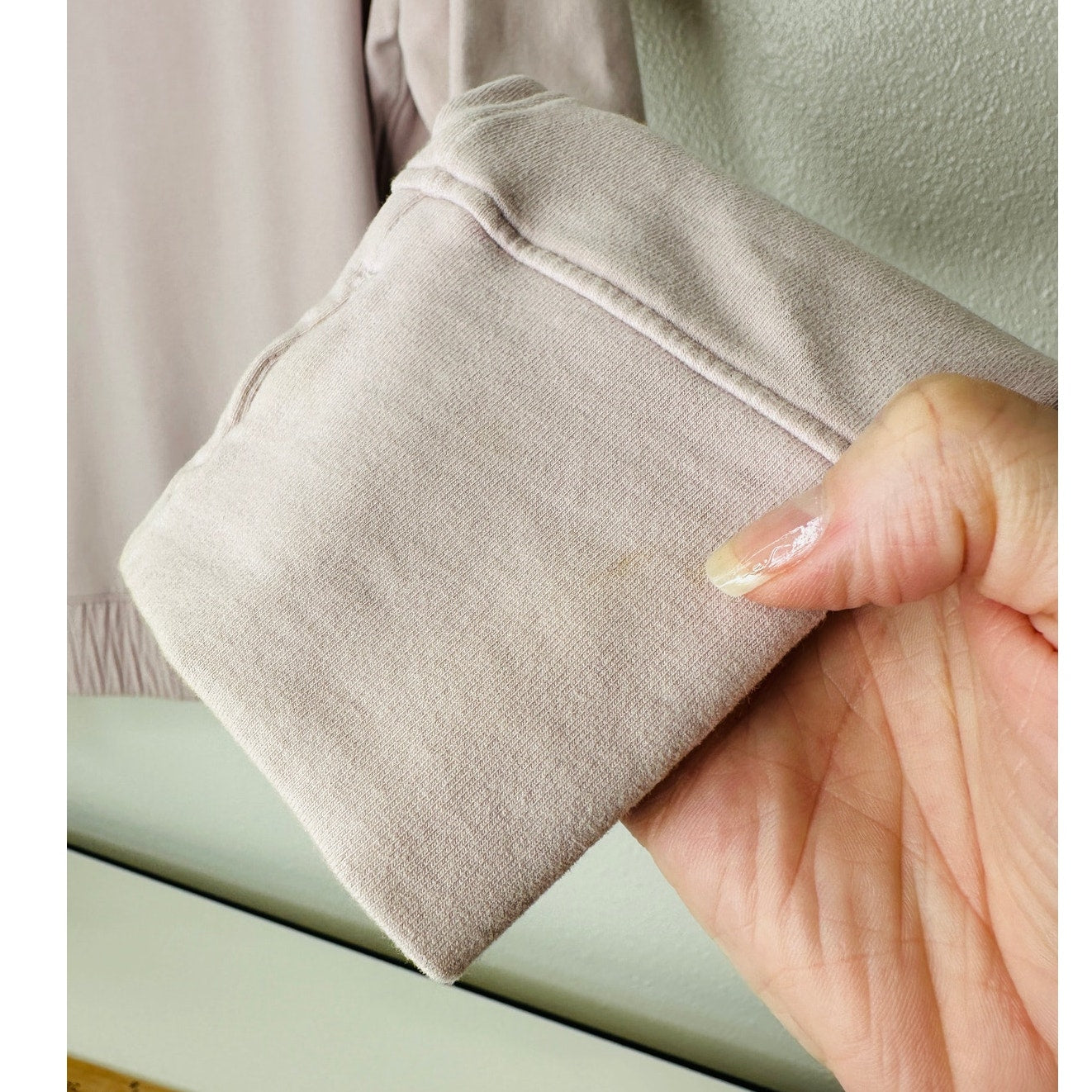 Lululemon Pale Pink Cowl Neck Long Sleeve Banded Bottom Sweat shirt 6