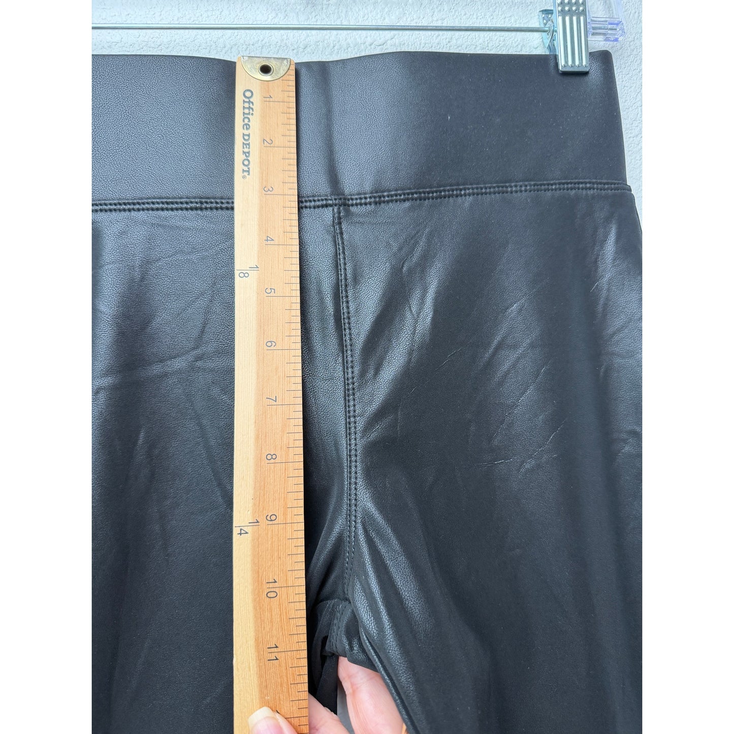 NWT Fashion Nova Faux Leather Leggings Black Women US S