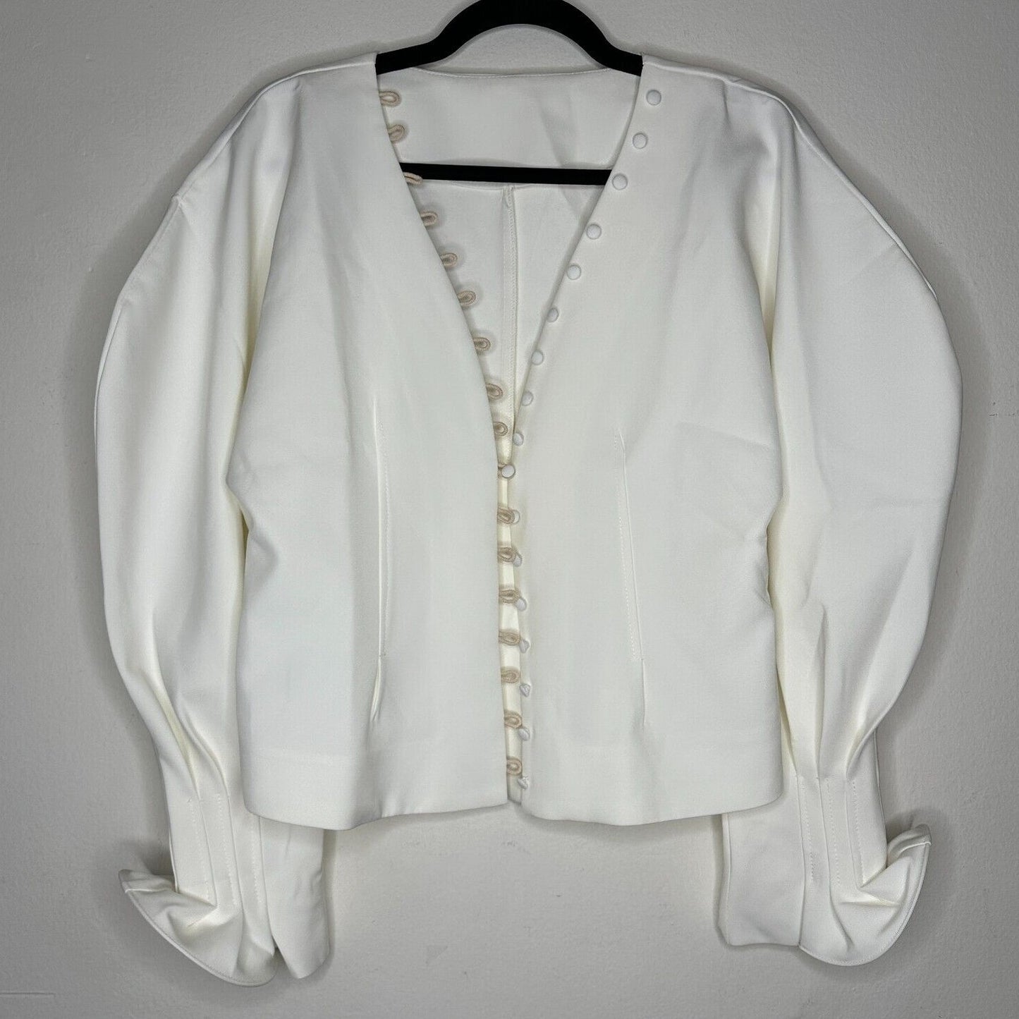 Cream V-Neck Loop & Button Front Balloon Pleated Cuff Sleeve Crop Blouse Med