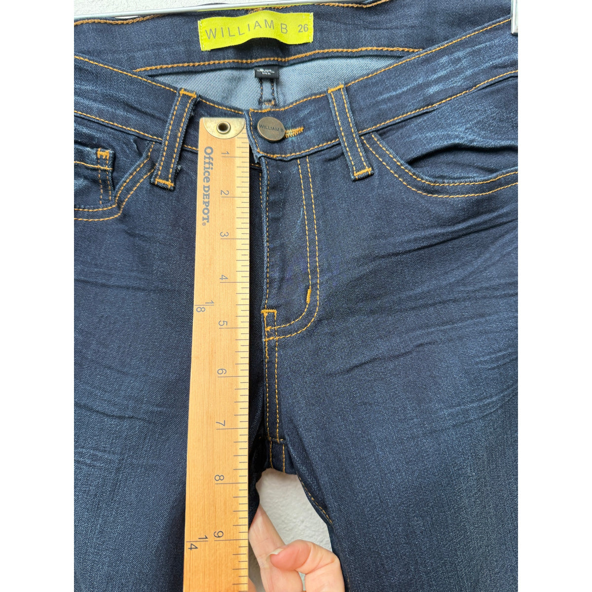 William B Dark Wash Low Rise Jeans Womens 26