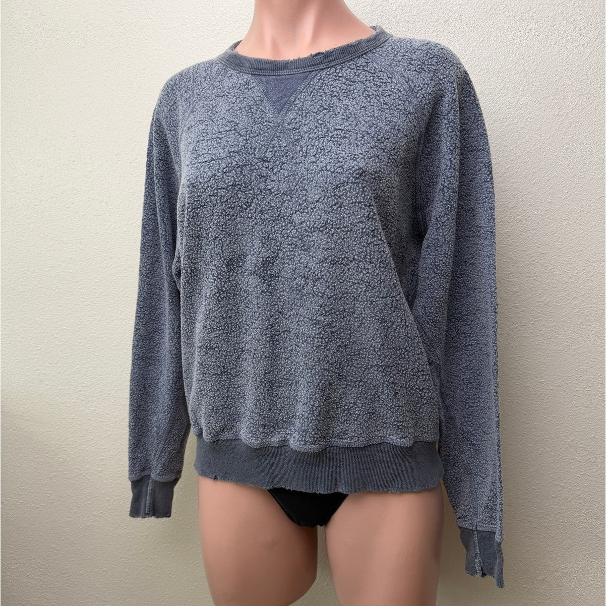 The Great. Blue Fleece Sweatshirt Distressed Raw Hem Raglan Sleeve - Size 0