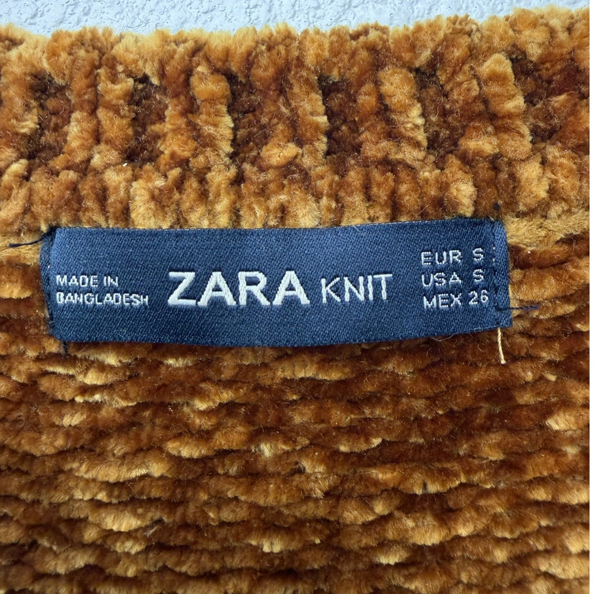 Zara Knit Mustard Gold Chenille Cropped High Low Sweater Women's US S