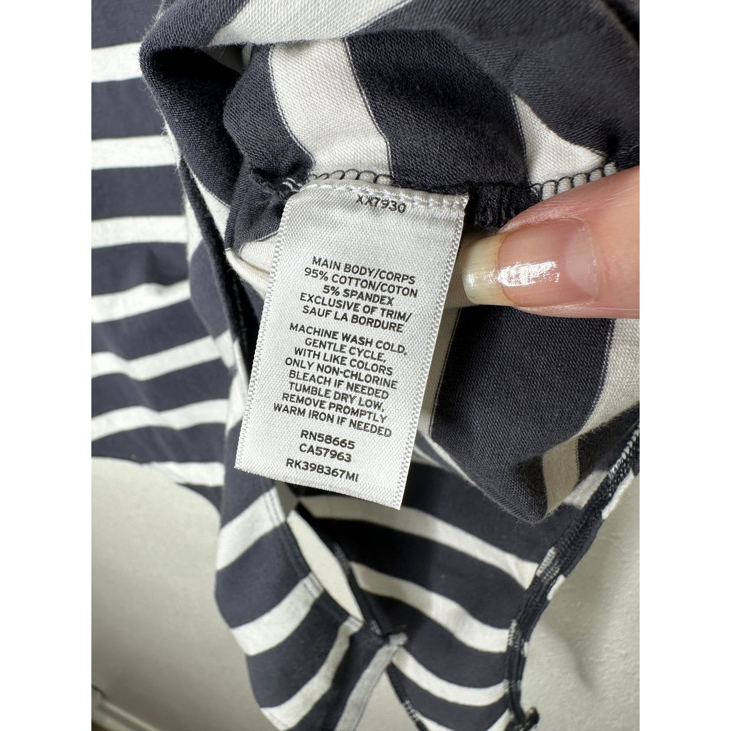 Abound Gray & White Stripe Sleeveless Mock Neck Bodysuit L