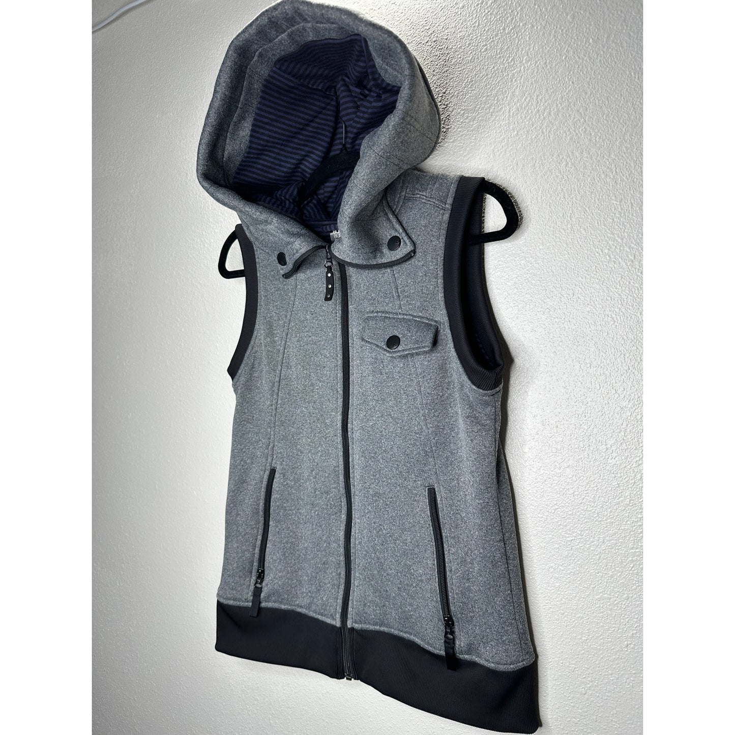 Burton Gray & Black Dry Ride Starr Hooded Zip Snowboard Vest M