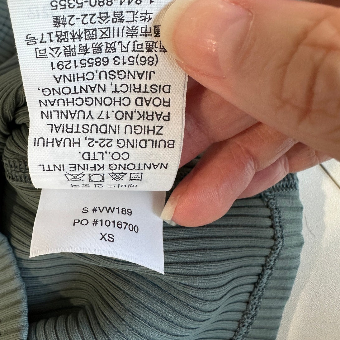 Vuori Steel Green Front V Strappy Back Rib Knit Sports Bra XS