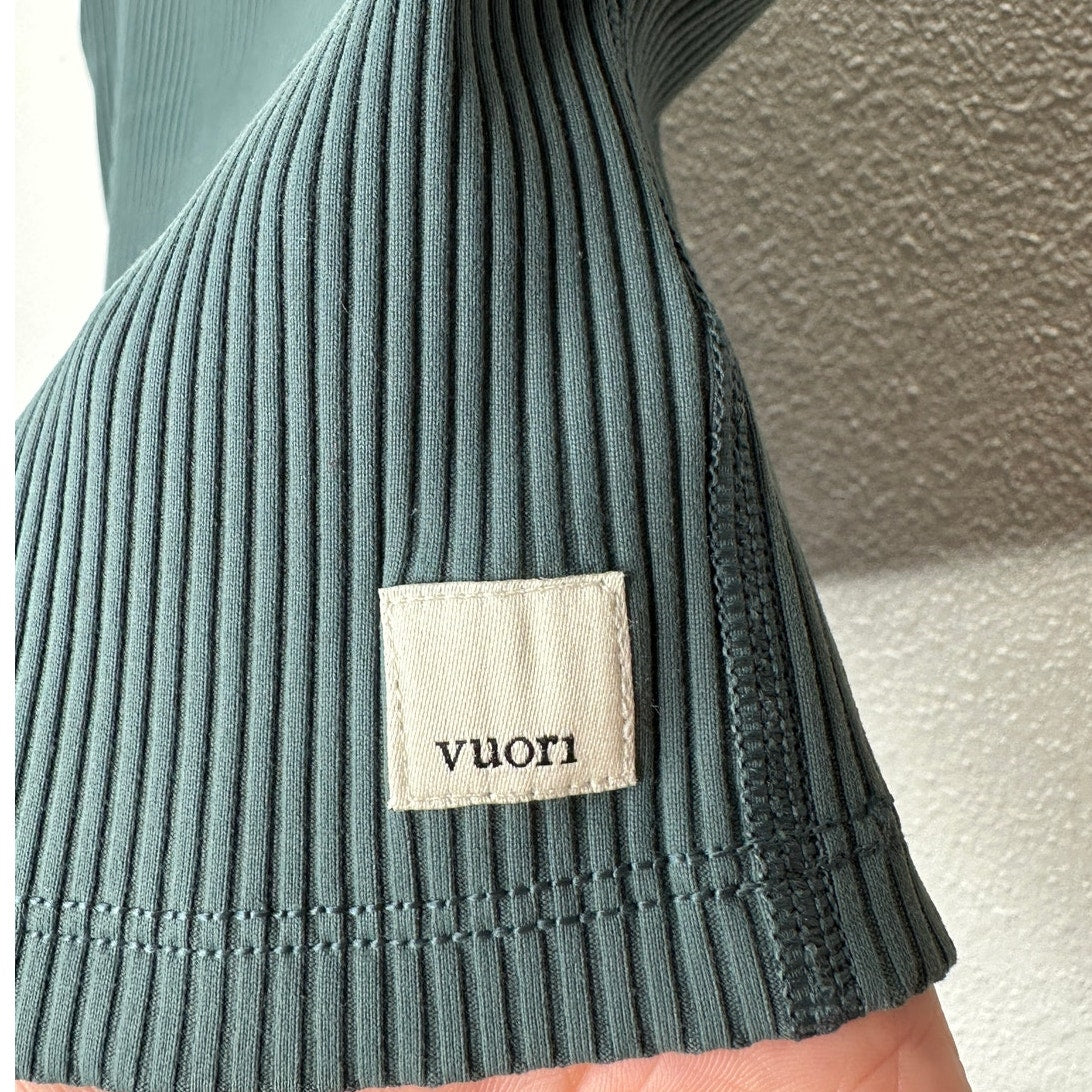 Vuori Steel Green Front V Strappy Back Rib Knit Sports Bra XS