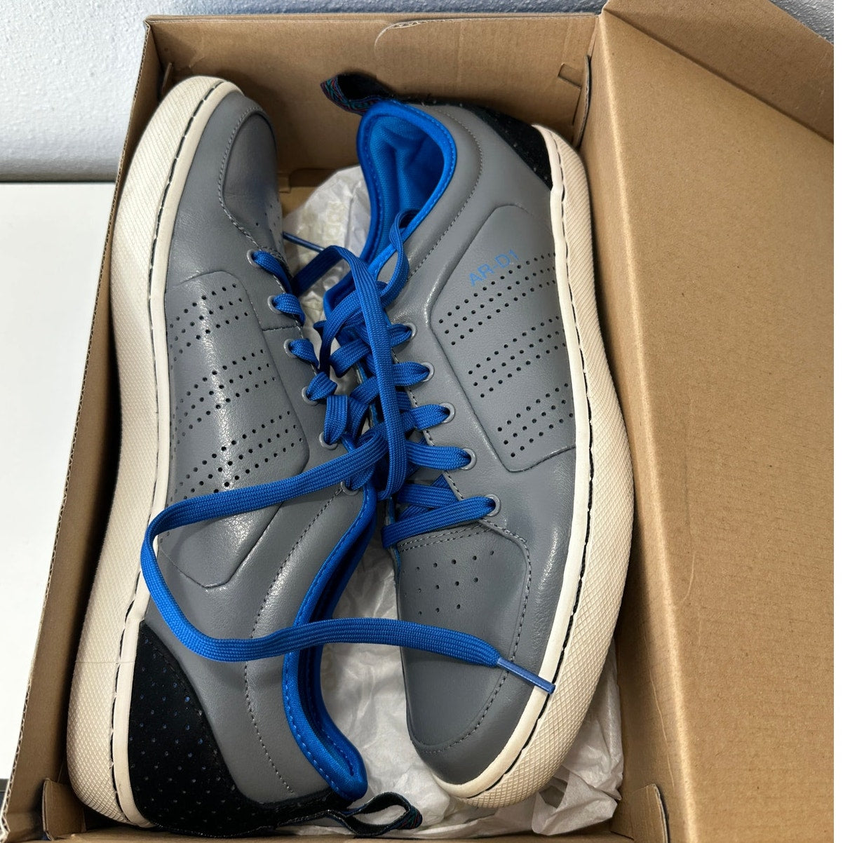 Adidas RD1 Low Top Gray & Blue Leather Laceup Sneakers Shoes 10