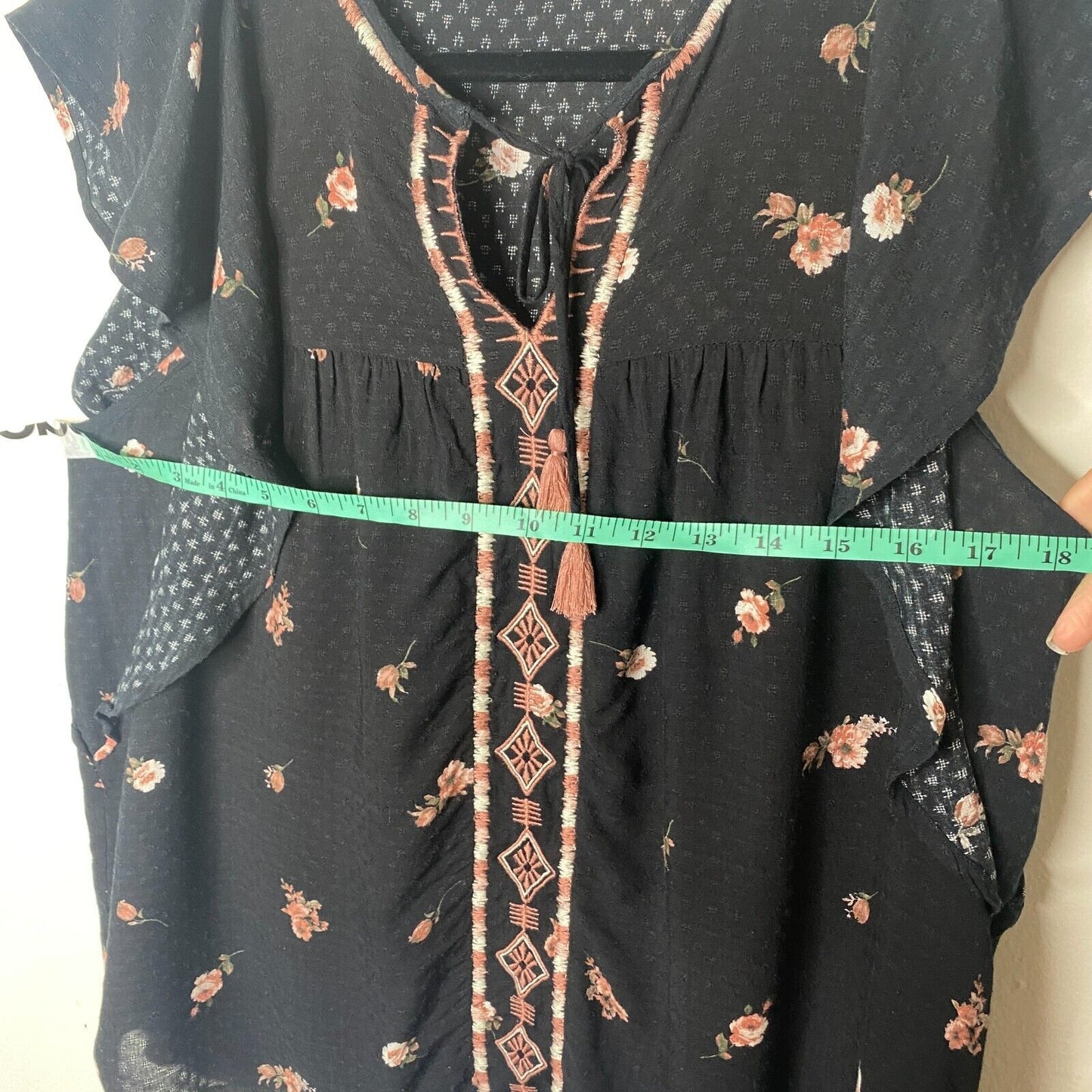 Lovestitch Black Pink White Floral Aztec Front Tie Side Ruffle Sleeveless Top SM