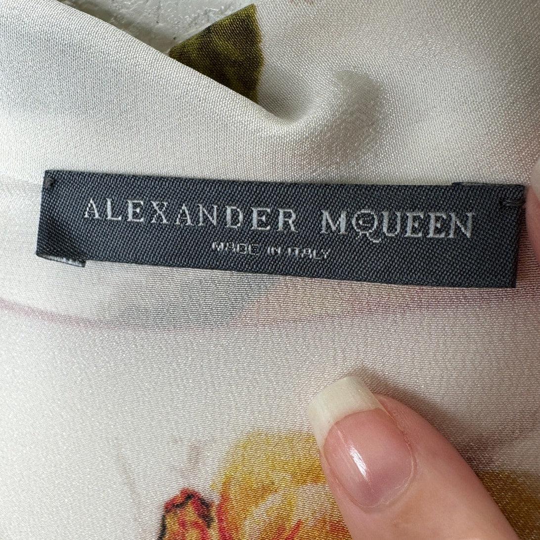 Alexander McQueen Cream Multi Color Floral Long Sleeve Button Pajama Top 44 / M