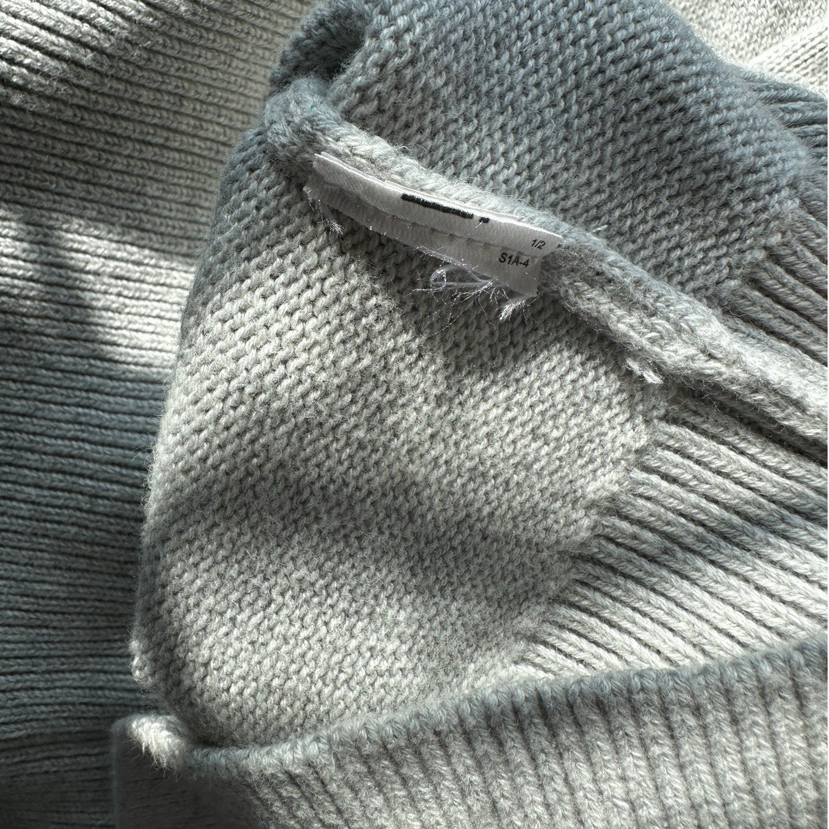 Gap Light Gray Metallic Heart Intarsia Crewneck Pullover Long Sleeve Sweater S