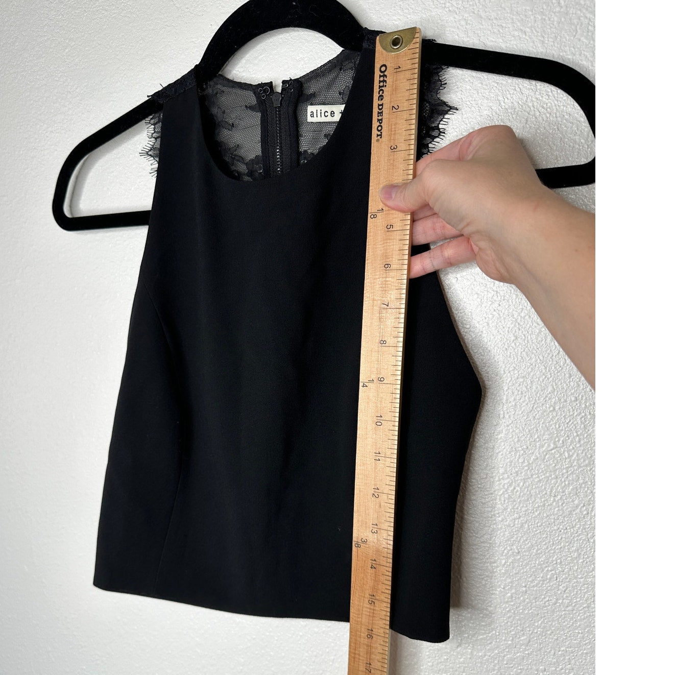 Alice + Olivia Crepe de Chine Black Lace Going Out Crop Top 0