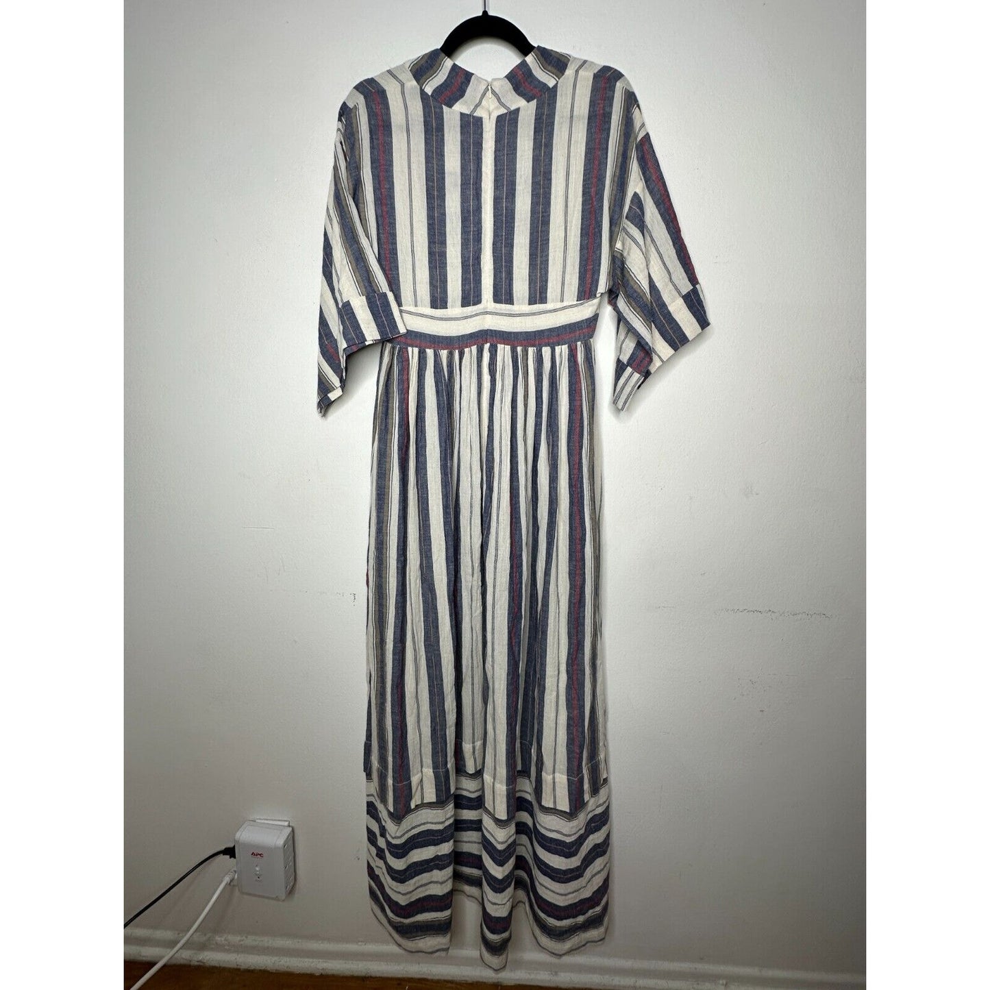 Three Graces London Ferrer Tan Blue Red Stripe Short Cuff Sleeve V-Neck Dress 10