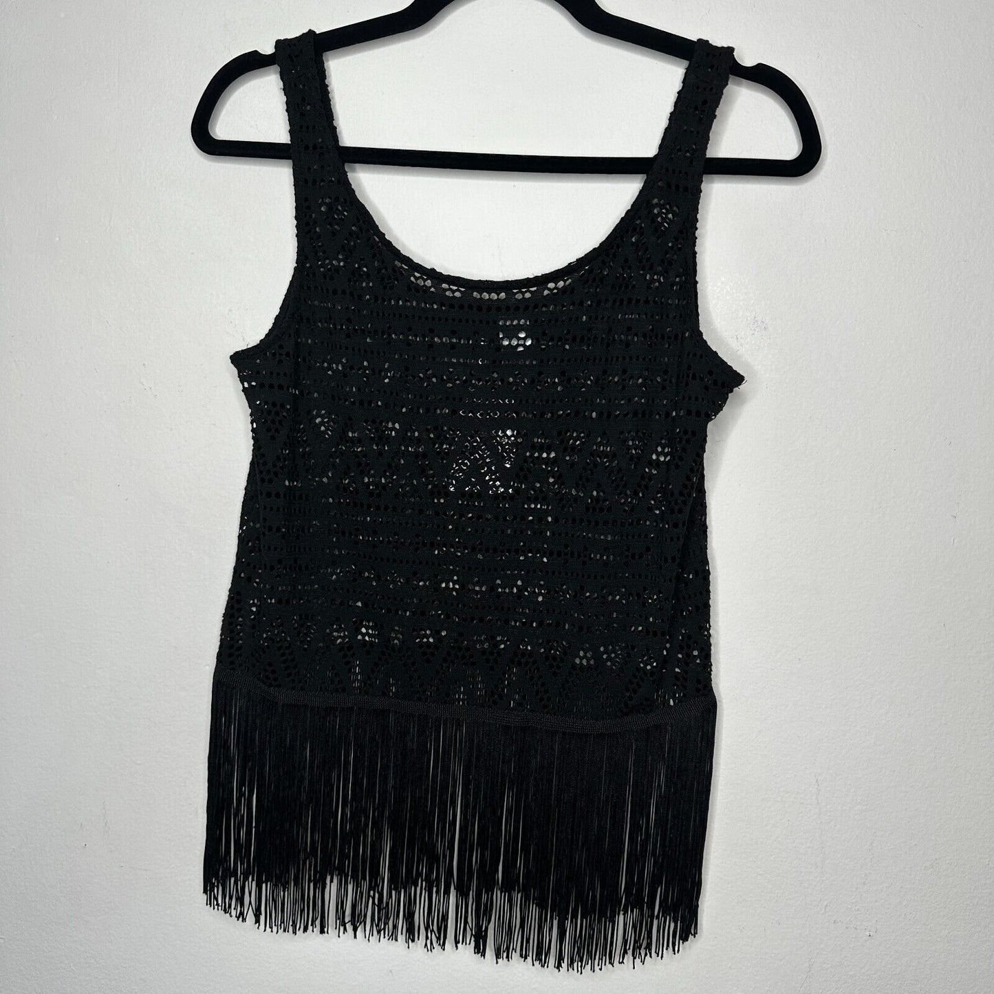 NWT H&M Black Open Crochet Tank Top With Fringe Hem Scoop Neck Sleeveless 4