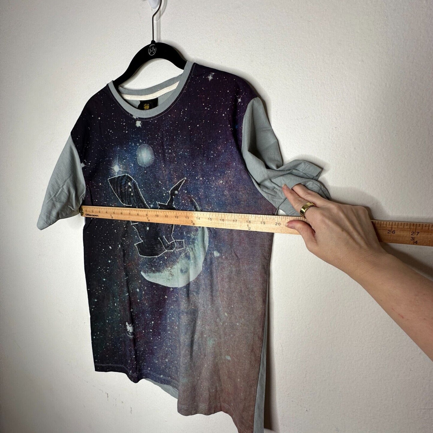 Singha Gray Multi-Color Owl Moon Graphic Tee Stars Rainbow Ltd Edition Sretsis L
