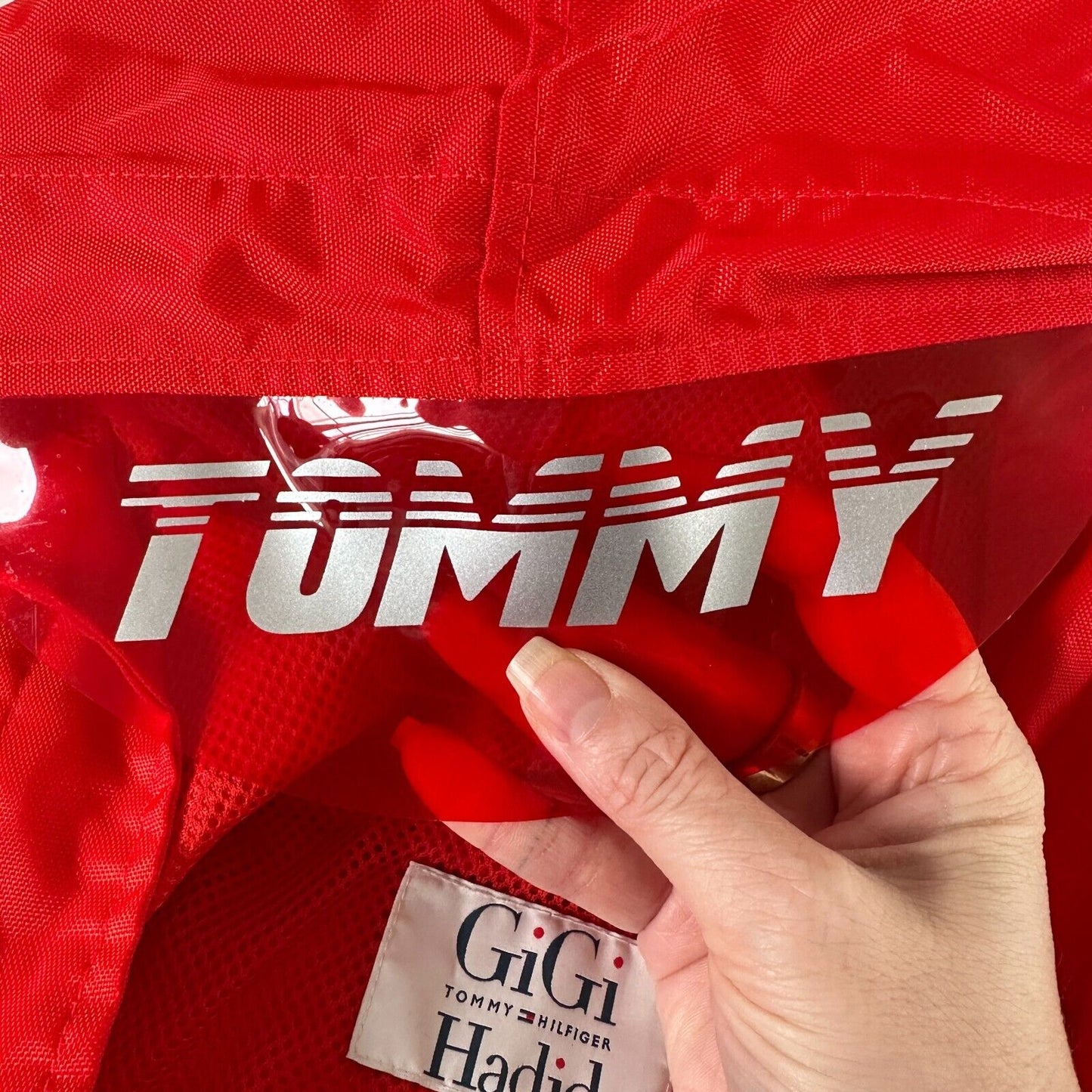 Tommy X Gigi Hadad Visor K-Way Jacket Flame Scarlet-Red Front Zip Mesh Lining SM