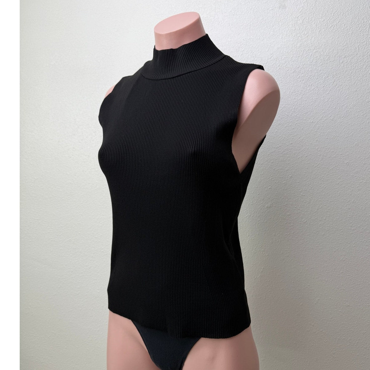 NWT Zara Black Ribbed Mock Neck Sleeveless Top L