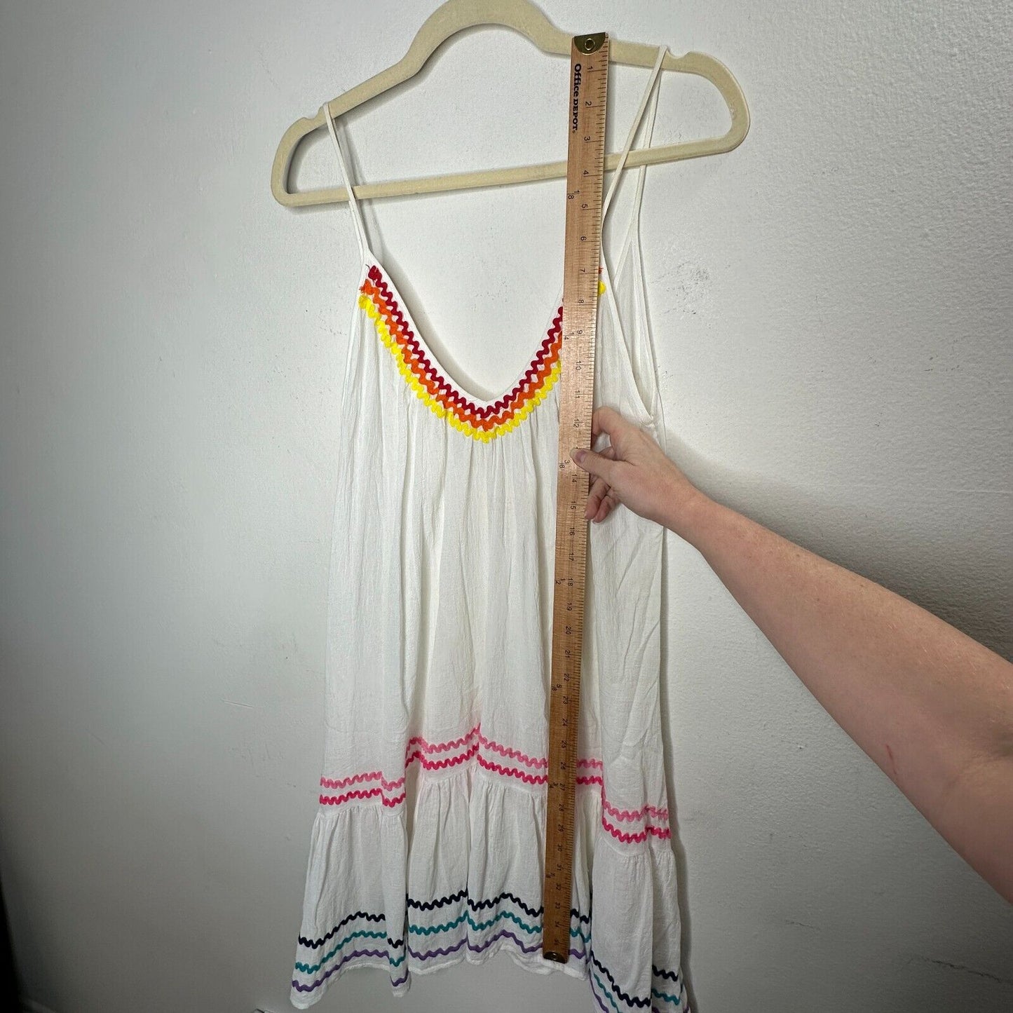 9 Seed St Tropez Cute Rainbow Zig Zag Trim Flowy VNeck Mini Pleated Sun Dress OS