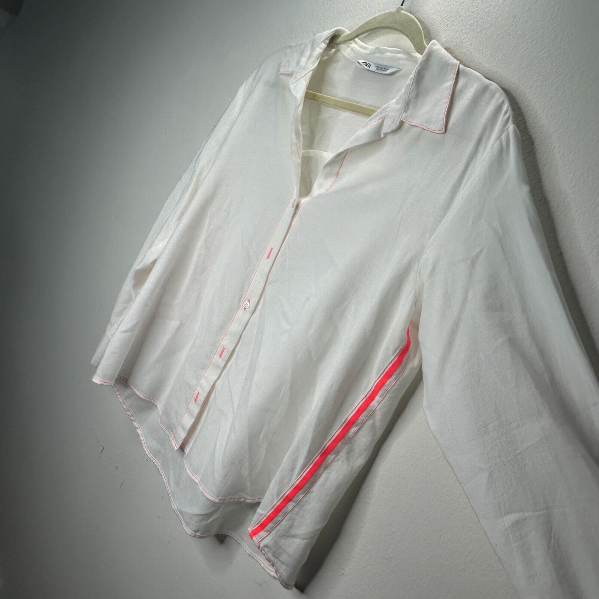 Zara Off White Hot Pink Stitching Button Down Long Sleeve Collared Shirt Large