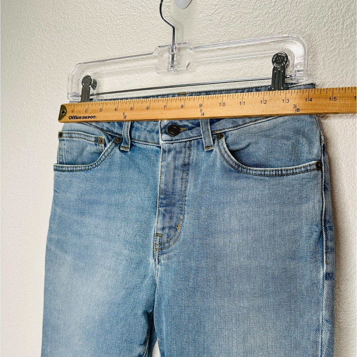 Saint Laurent Medium Light Blue Distressed Knee Slim Skinny Jeans 29